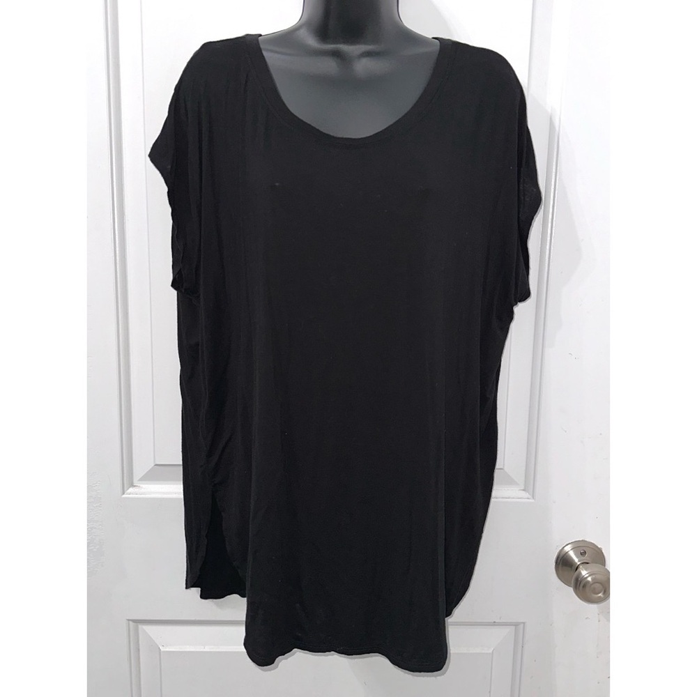Double Zero black short sleeve top